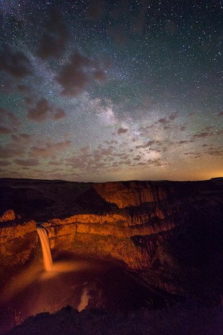 Palouse Falls reflected light 