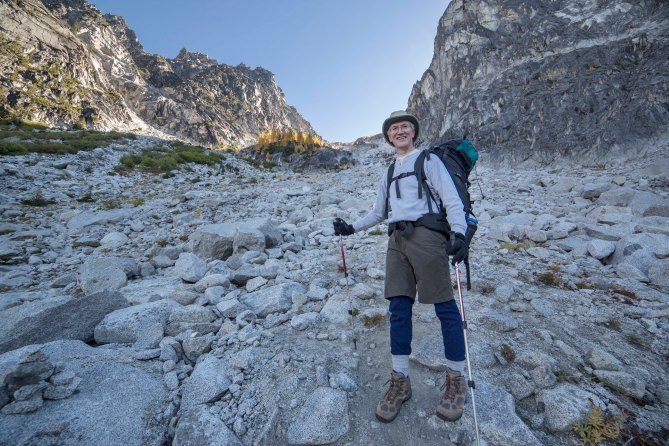 Aasgard Pass, hiking up